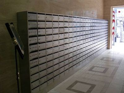 武漢金倫金屬材料：專業(yè)批發(fā)供應(yīng)信報箱、單元門、垃圾桶等金屬制品